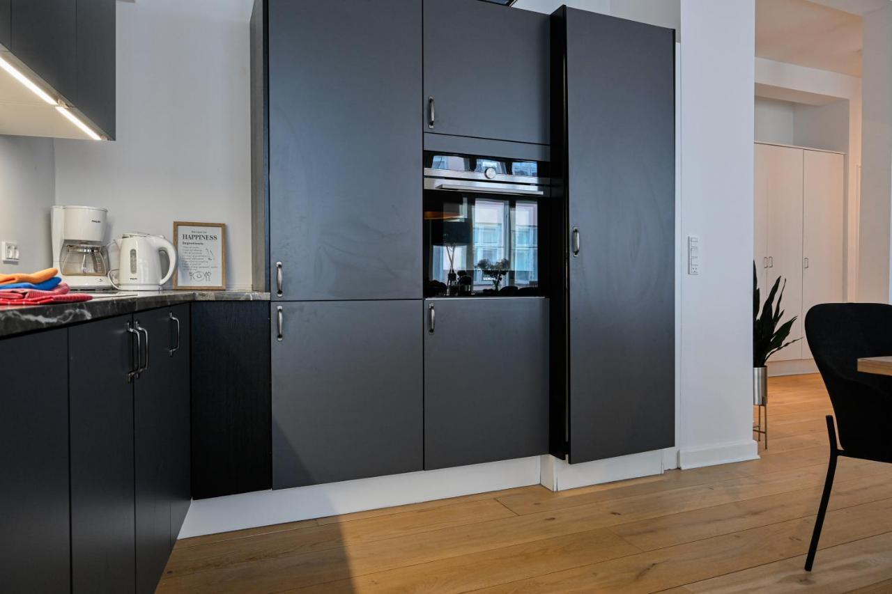 Sanders Arrow - Chic Three-Bedroom Apartment In The Middle Of โคเปนเฮเกน ภายนอก รูปภาพ